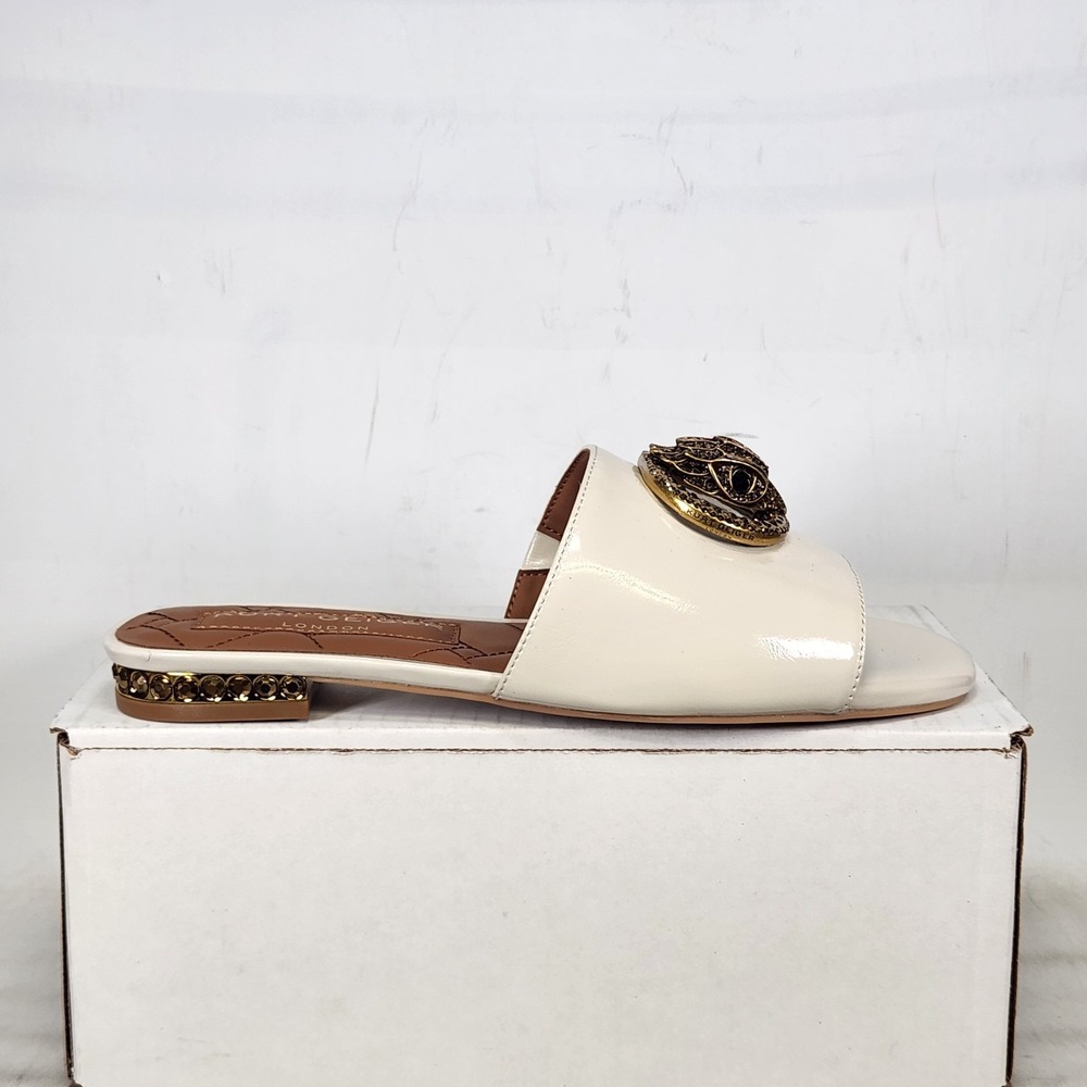 Kurt Geiger Chelsea Flat Sandal Women Size 7.5 Bone Patent Eagle Head Slide